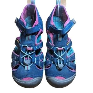 Keen's Seacamp II CNX Sandals, hiking outdoor washable adventure  size 5.